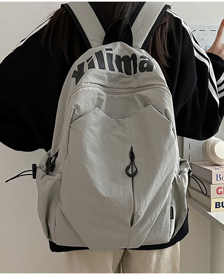 大容量リュック ゆったり収納学生リュック