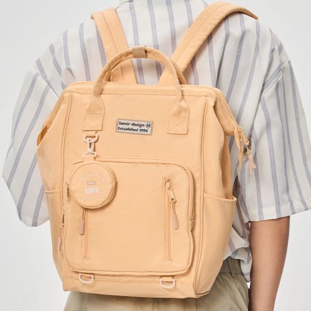 大容量リュック 多機能ポケット付き学生リュック