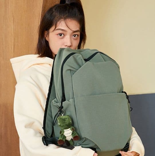大容量リュック シンプル大容量学生リュック