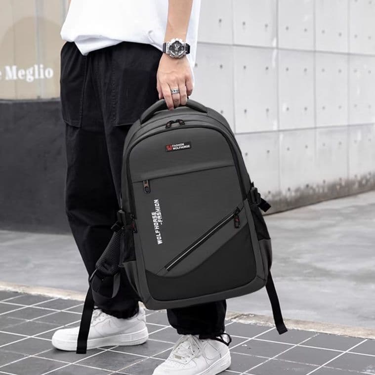 大容量リュック 都会派ゆとりリュック