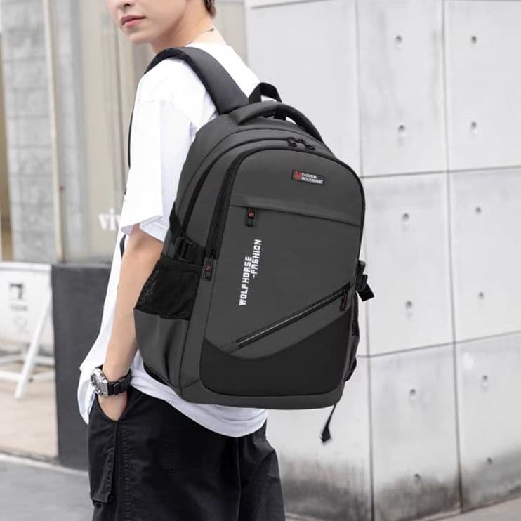 大容量リュック 都会派ゆとりリュック