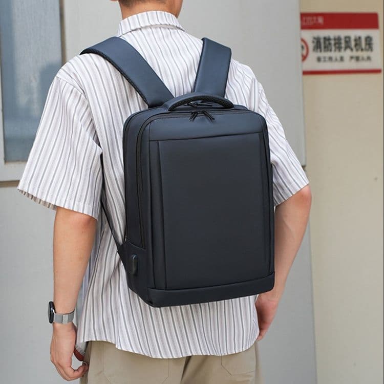 大容量リュック 都市型スクエアビジネスリュック