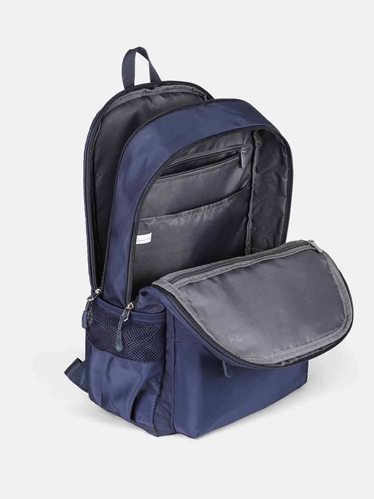 大容量リュック 多機能ポケット付き学生リュック