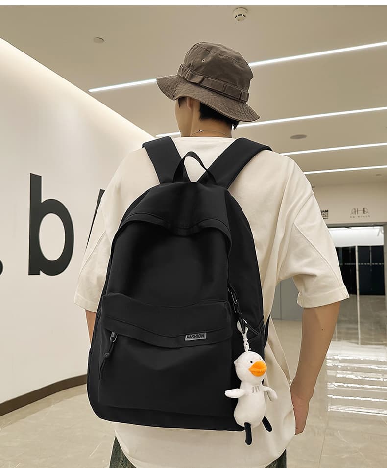 大容量リュック シンプル学生バッグ マスコット付き