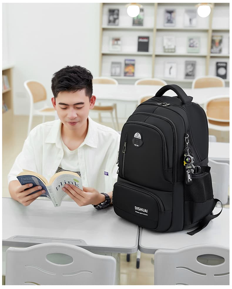 大容量リュック 多機能収納通学リュック