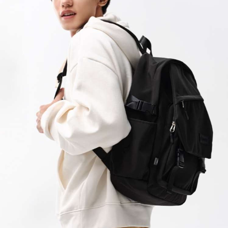 大容量リュック 大容量パソコン収納リュック 通学通勤対応